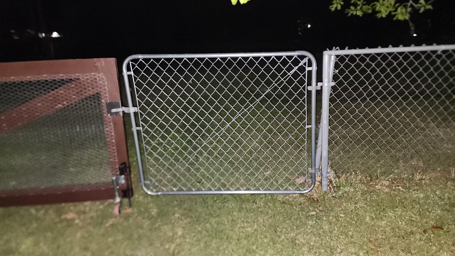 Adjust-A-Gate Chain Link Walk Gate Kit, Gray, 24-72 in Openings, Up to 4 Ft | Round Corner Frame, Steel Corner Brackets, Anti-Sag Truss Cable, J-Hook Hinges and Spring Latch, All Hardware Included customer photo 1