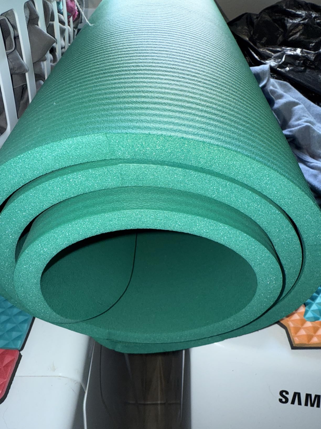 ProsourceFit Extra Thick Yoga and Pilates Mat, 71-inch Long High Density Exercise Mat with Comfort Foam and Carrying Strap customer photo 2