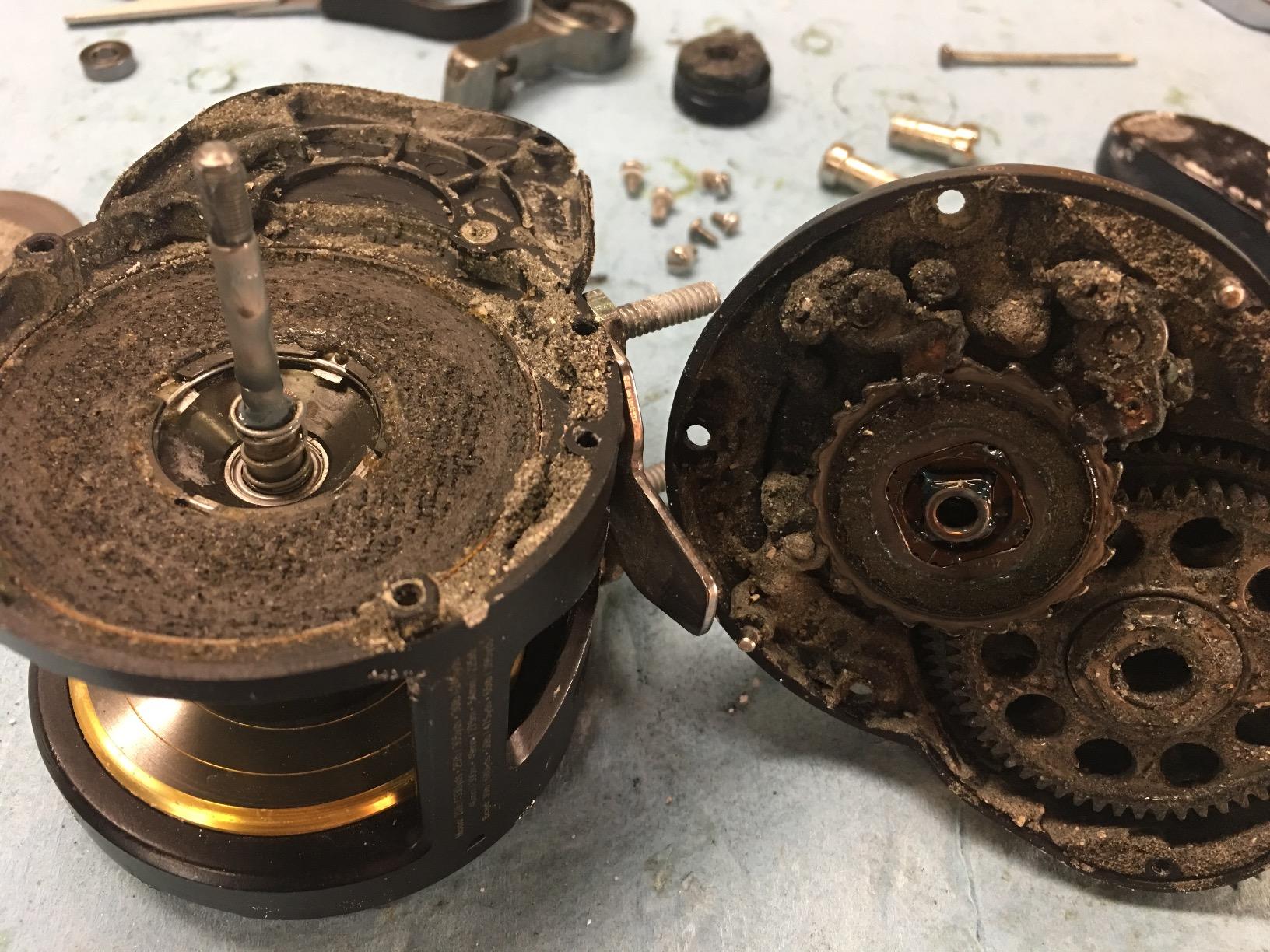 B'laster Parts Washer - Parts Cleaner Solvent - High Flashpoint Formula Cleans Oil, Grease & Grime, No Residue, Works on Metals, Most Plastics & Painted Surfaces - 5‑Gallon customer photo 2