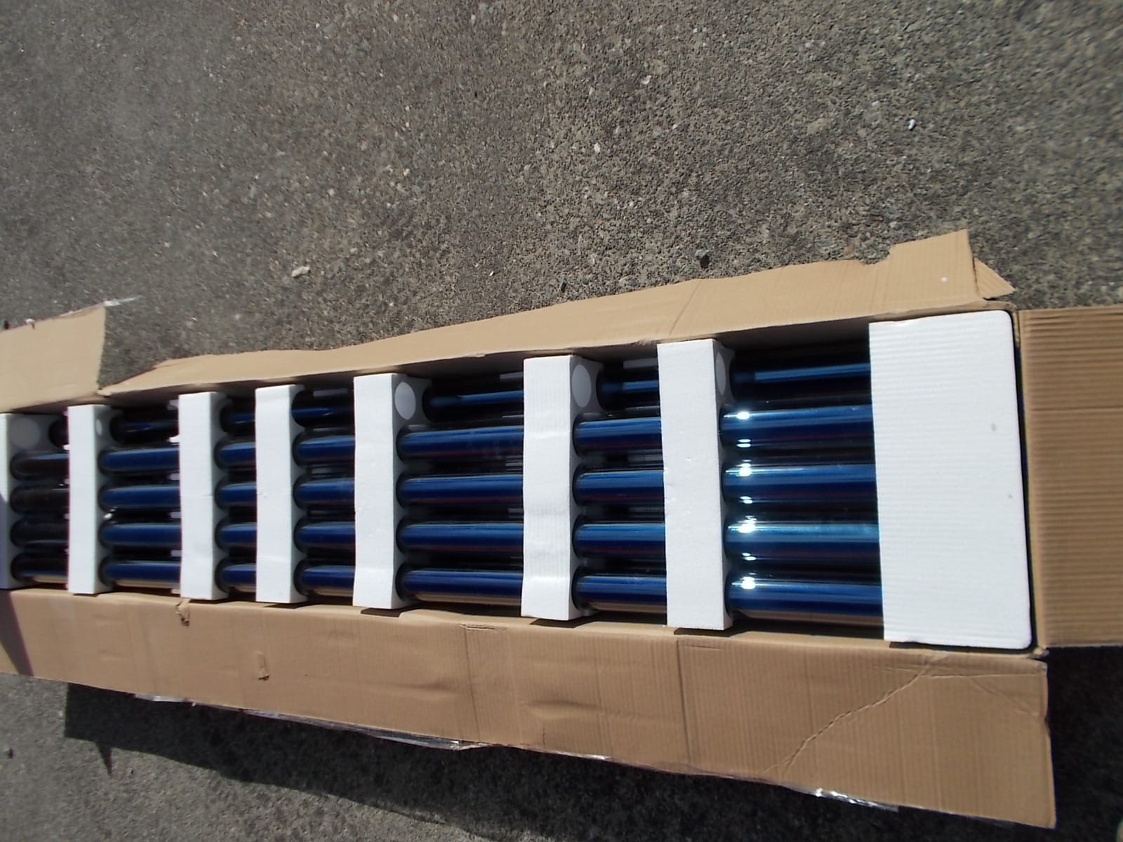 20 Tube Water Heater Collector 45 Degree Frame Evacuated Vacuum Tubes SRCC Certified Hot customer photo 1