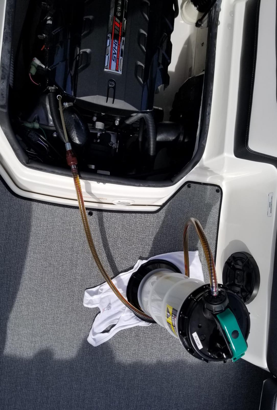 OEMTOOLS 24389 Manual Fluid Extractor Pump, 5.3L Oil Extractor, 5-Foot Hose customer photo 2