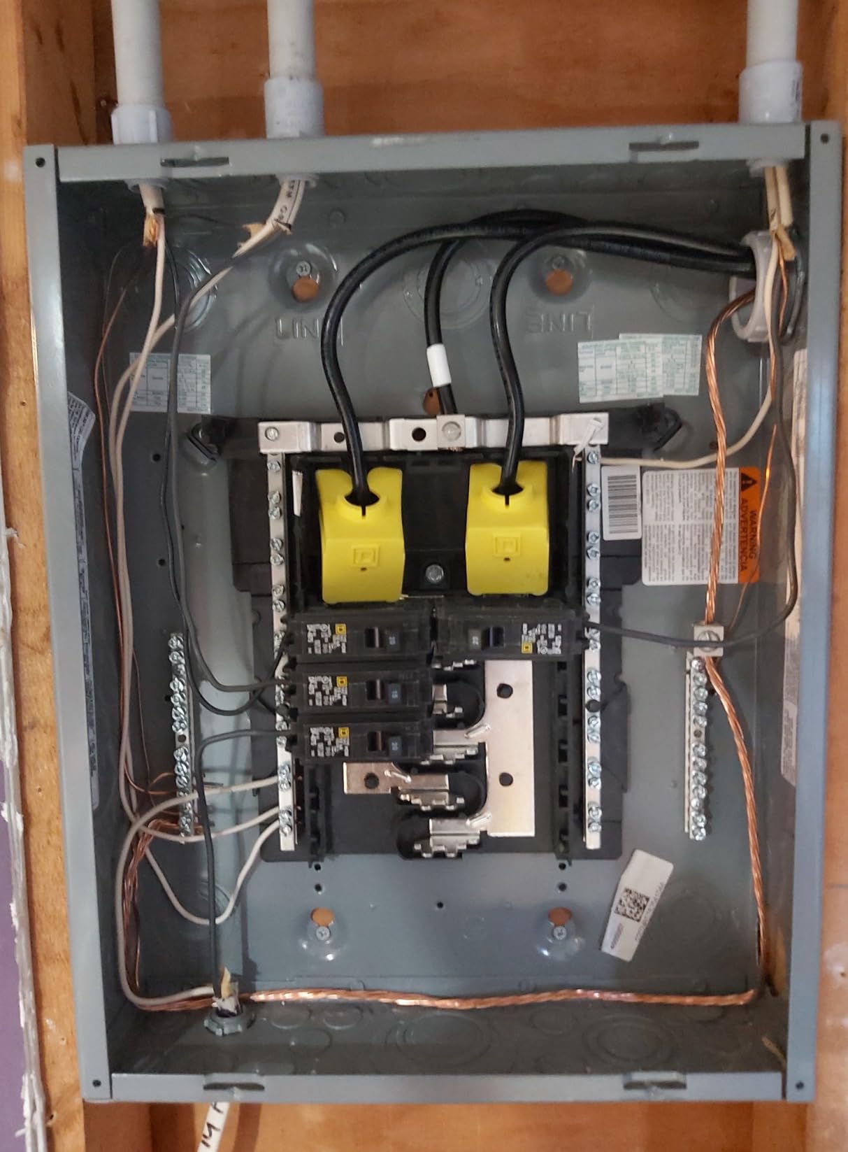 Square D - HOM1224L125PC Homeline Load Center with Cover, Gray, 125-Amp Convertible Main Lugs, 1-Phase, 12-Space 24-Circuit, Indoor, Plug-on Neutral Ready customer photo 2