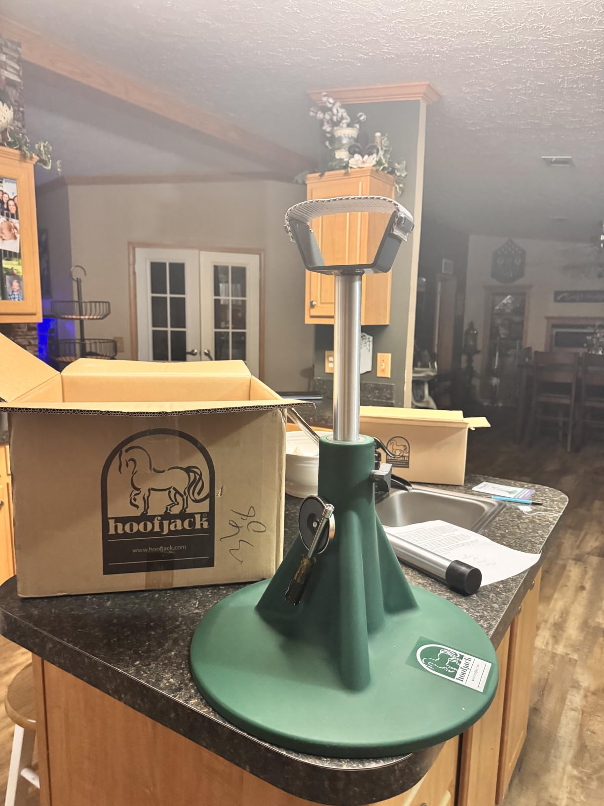 Hoofjack Hoof Stand - Plastic Base customer photo 2