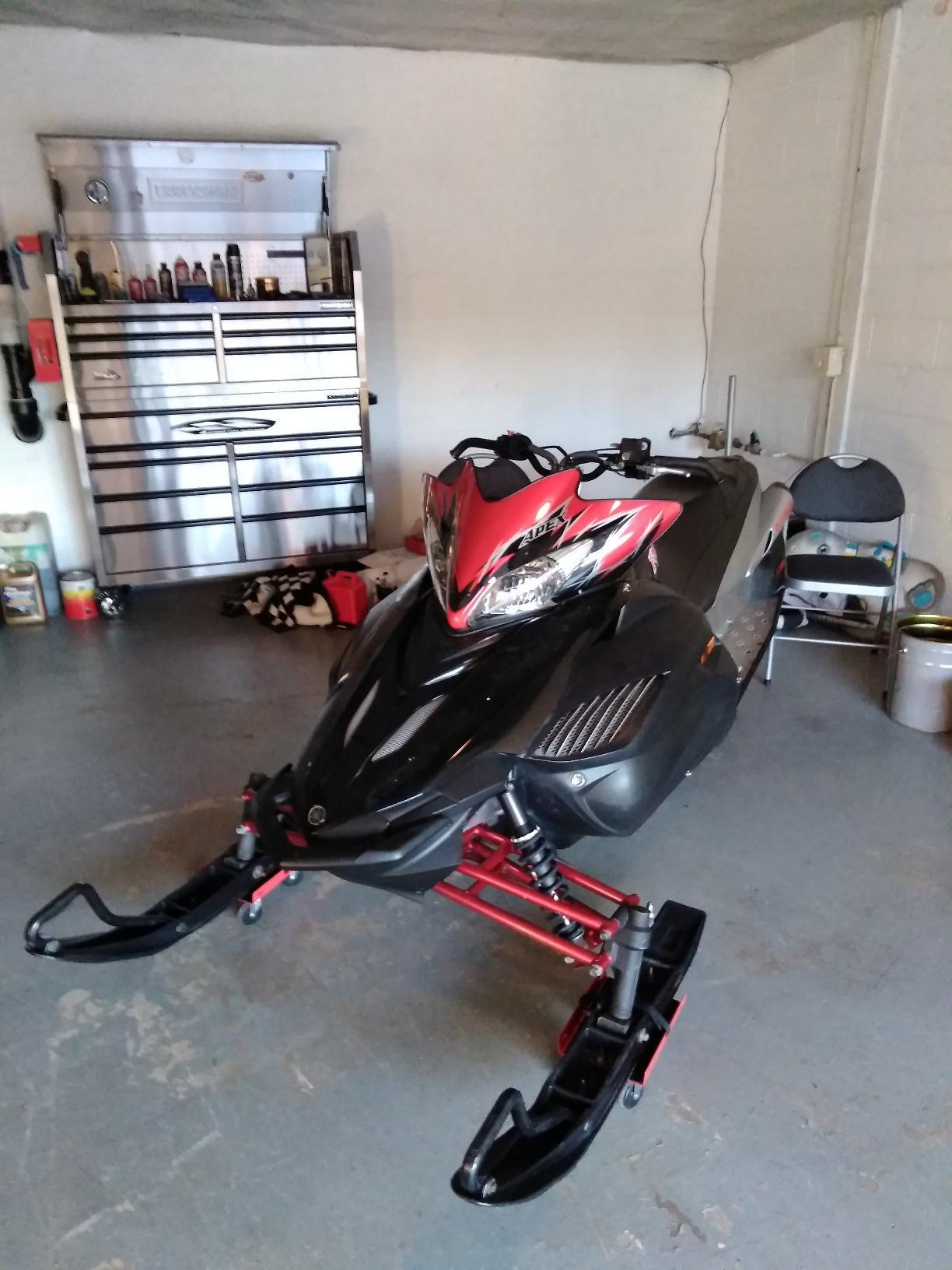 Extreme Max 5800.2000 Economy Snowmobile Dolly System - Red customer photo 1