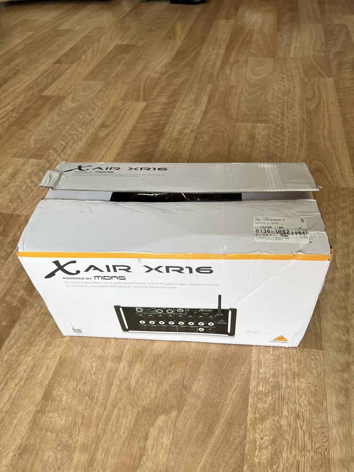 Behringer X AIR XR16 16-Input Digital Mixer for iPad/Android Tablets with 8 Programmable Midas Preamps customer photo 2