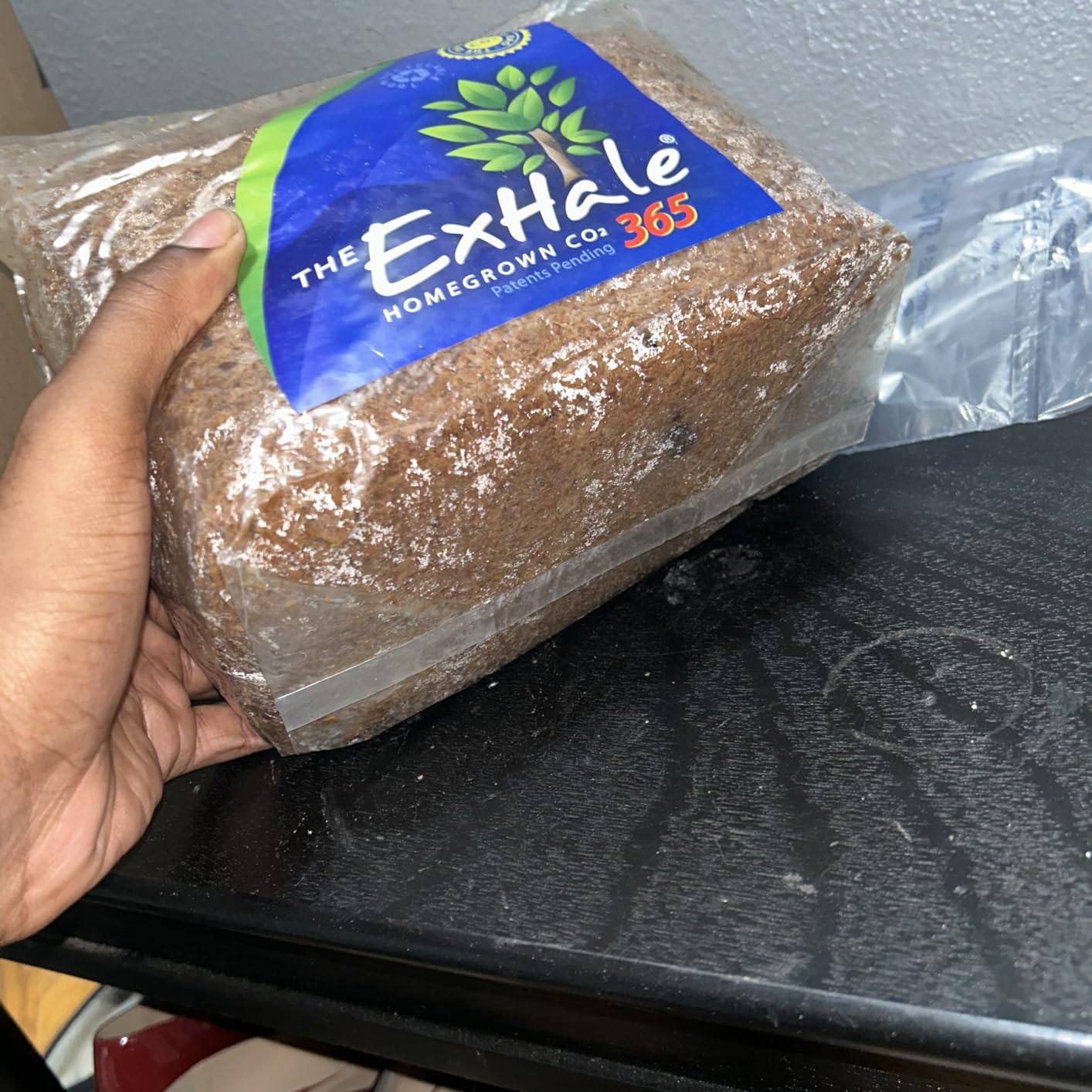 Exhale Homegrown CO2 365 - Self-Activated Bag for Grow Rooms & Tents - Great for Indoor Grow Rooms - 4 lbs customer photo 1