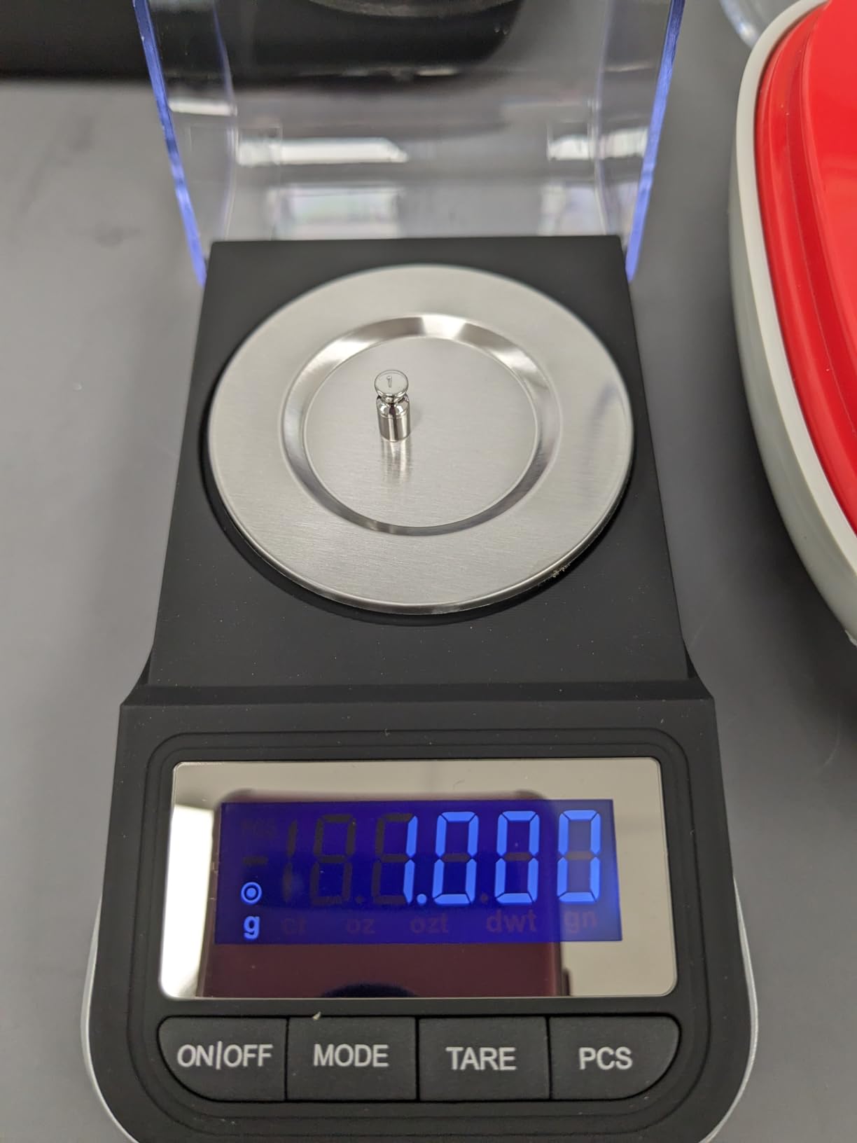 Smart Weigh 50g x 0.001 Grams, Premium High Precision Digital Milligram Scale, Includes Tweezers, Calibration Weights,Three Weighing Pans and Case customer photo 2