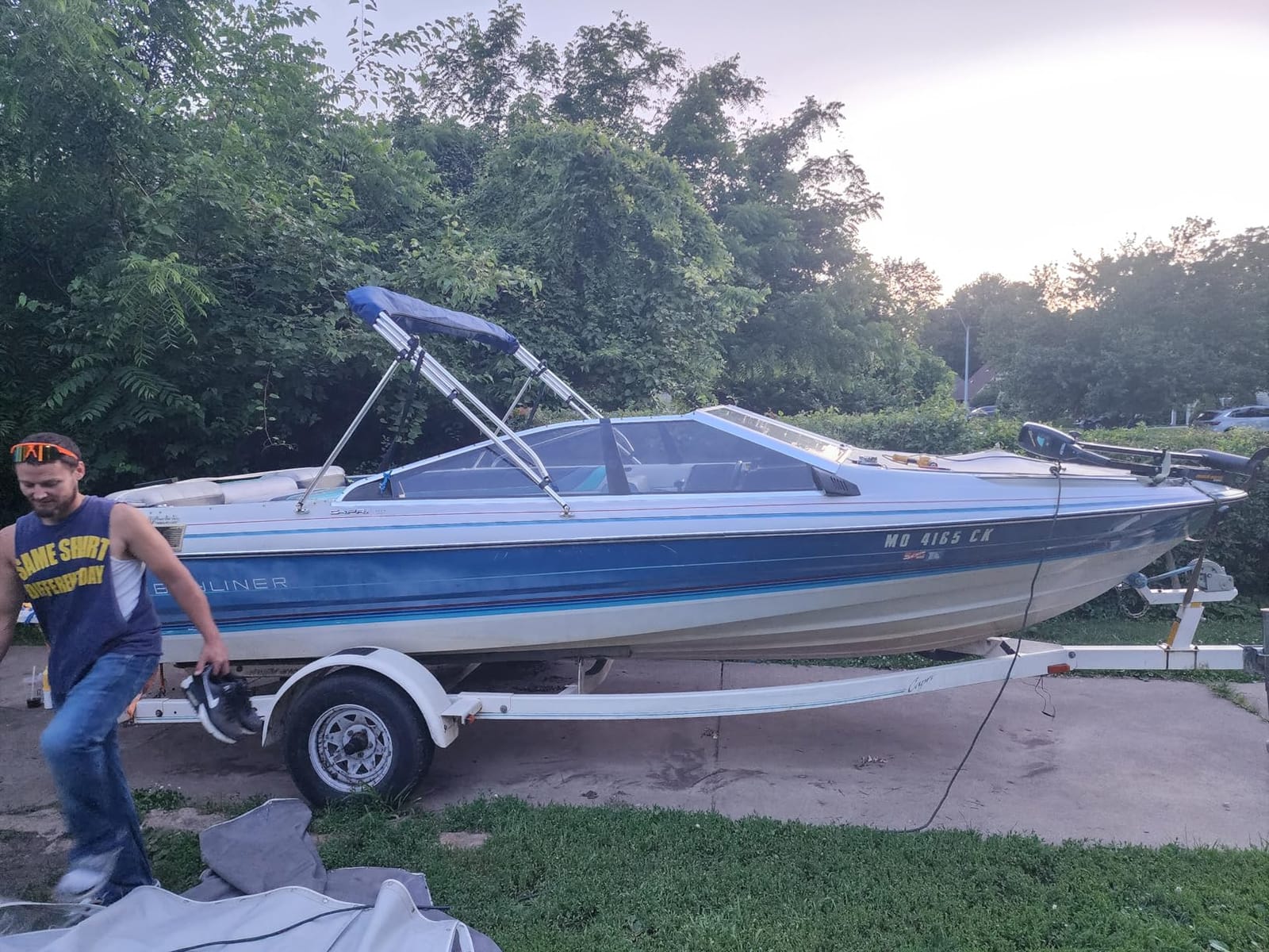 MSC 3 Bow 4 Bow Bimini Top Boat Cover, Waterproof Solution Dyed Polyester Made, 2 Support Poles & 4 Adjustable Straps Included customer photo 2