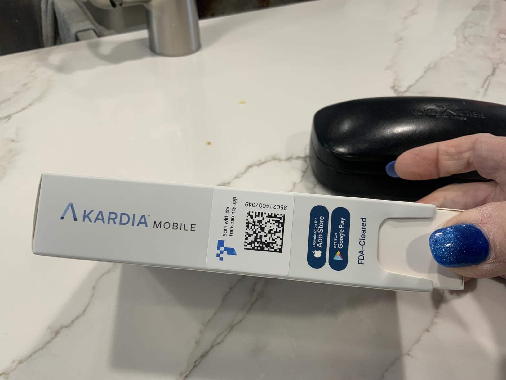 KardiaMobile 1-Lead EKG Monitor, Medical-Grade FDA-Cleared Personal Heart Monitor, Detects Normal, AFib & Arrhythmias, 30 Second Results, Works with Most Smartphones, HSA&FSA Eligible customer photo 2