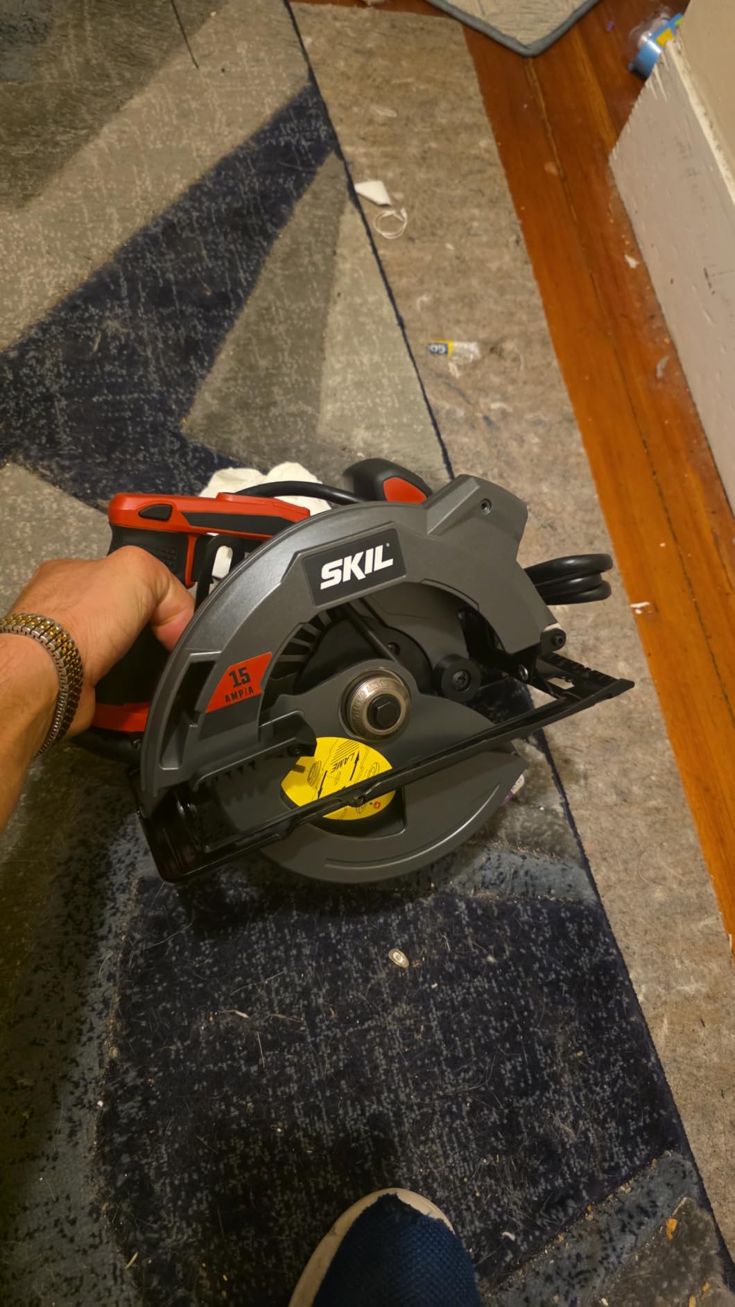 SKIL 15 Amp 7-1/4 Inch Circular Saw with Single Beam Laser Guide - 5280-01 customer photo 2