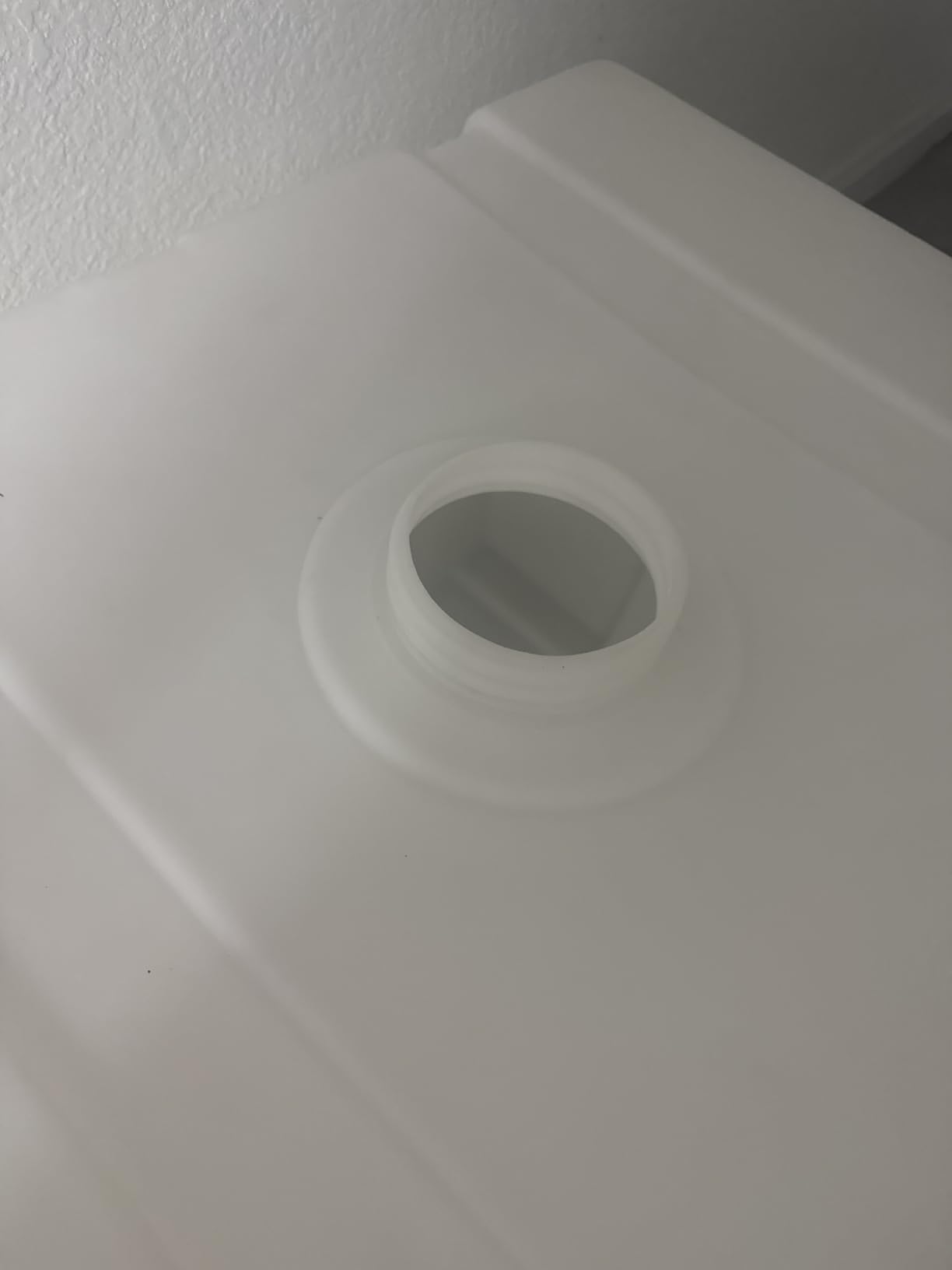 RomoTech 82123929 Horizontal Square Reservoir Water Tank, 100 Gallon, Made in USA, Natural Poly Tank For Non-Flammable Liquids, UV-Resistant, Ideal for Agricultural Use, RV Water Storage, White customer photo 1
