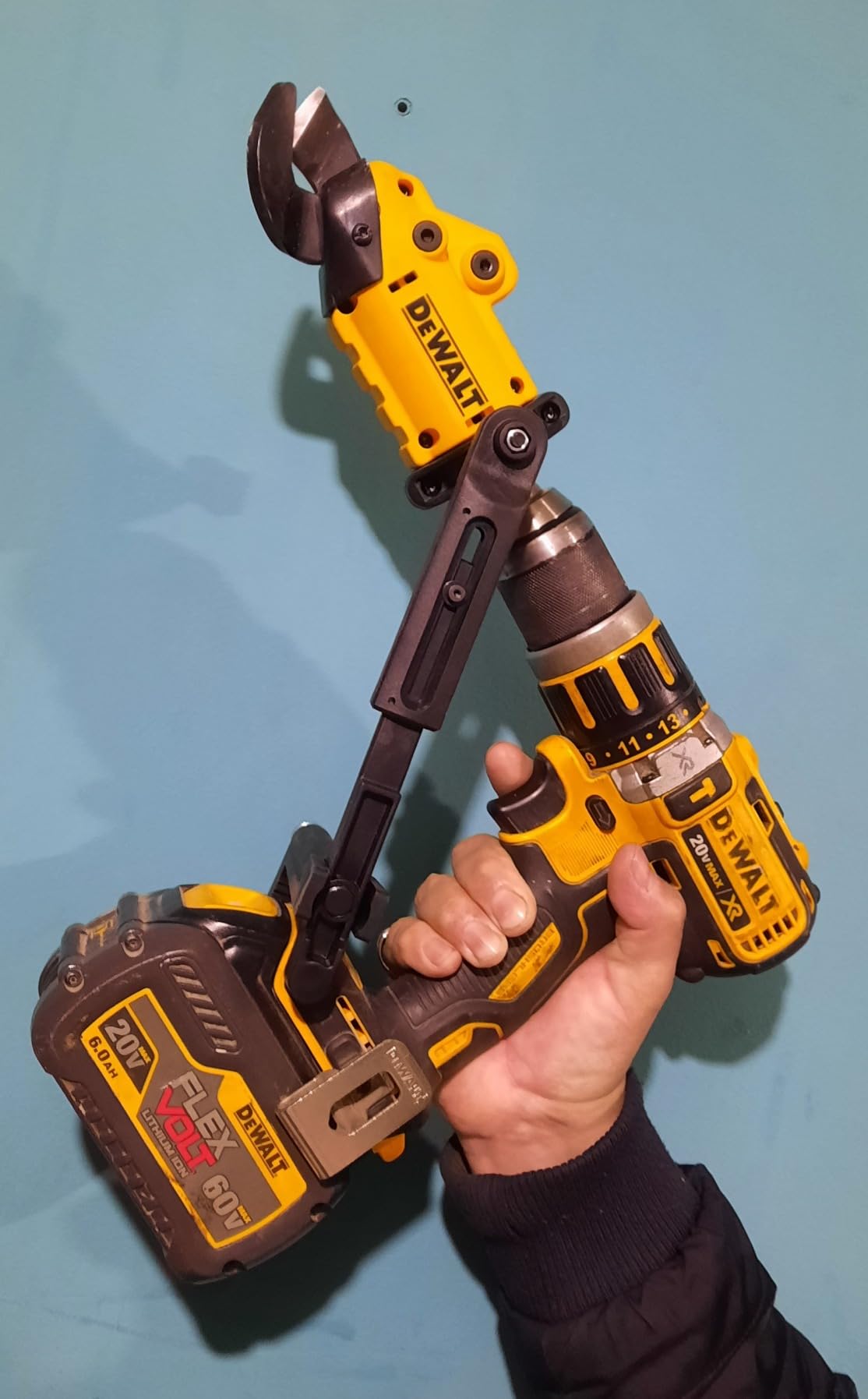 DEWALT Metal Shear/Cutter Drill Attachment, Impact Ready, 360 Degree Pivoting Head, Cuts 18GA Material (DWASHRIR)(Yellow, Black) customer photo 1