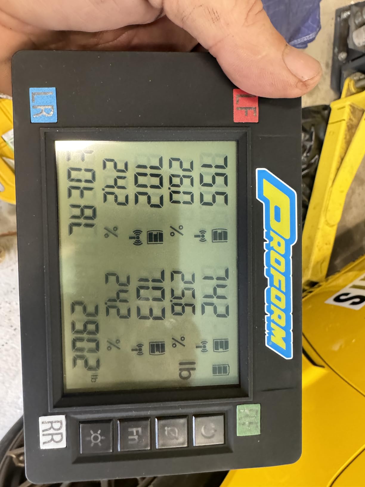 ProForm Vehicle Scale, Slim, Electric, 15 in Square, 1750 Capacity Pad, Wireless, Case/Controller/Pads, Kit (TCI67644) customer photo 2