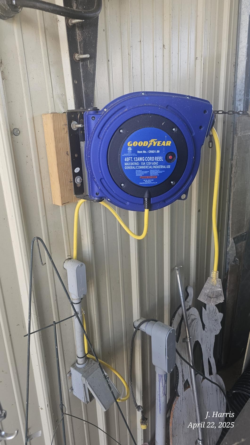 Goodyear Extension Cord Reels (12AWG x 40 FT (SJTOW Cable) w/LED Light-Up Tap) customer photo 2