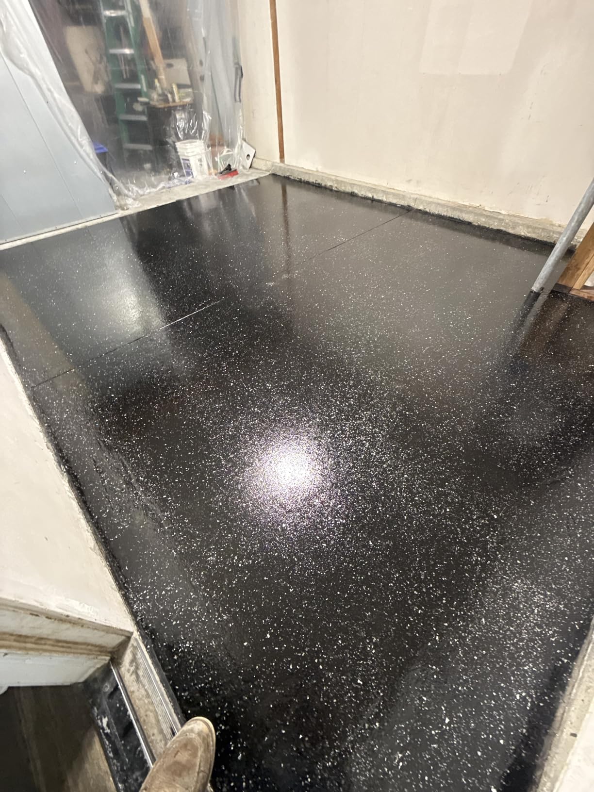 Rust-Oleum EpoxyShield Clear Finish Floor Coating Kit, High Gloss customer photo 2