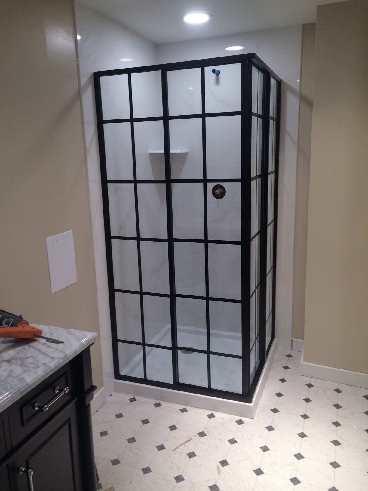 DreamLine French Corner 36 in. D x 36 in. W x 74 3/4 in. H Sliding Shower Enclosure in Satin Black and Corner Drain Black Base Kit, DL-6789-09 customer photo 2
