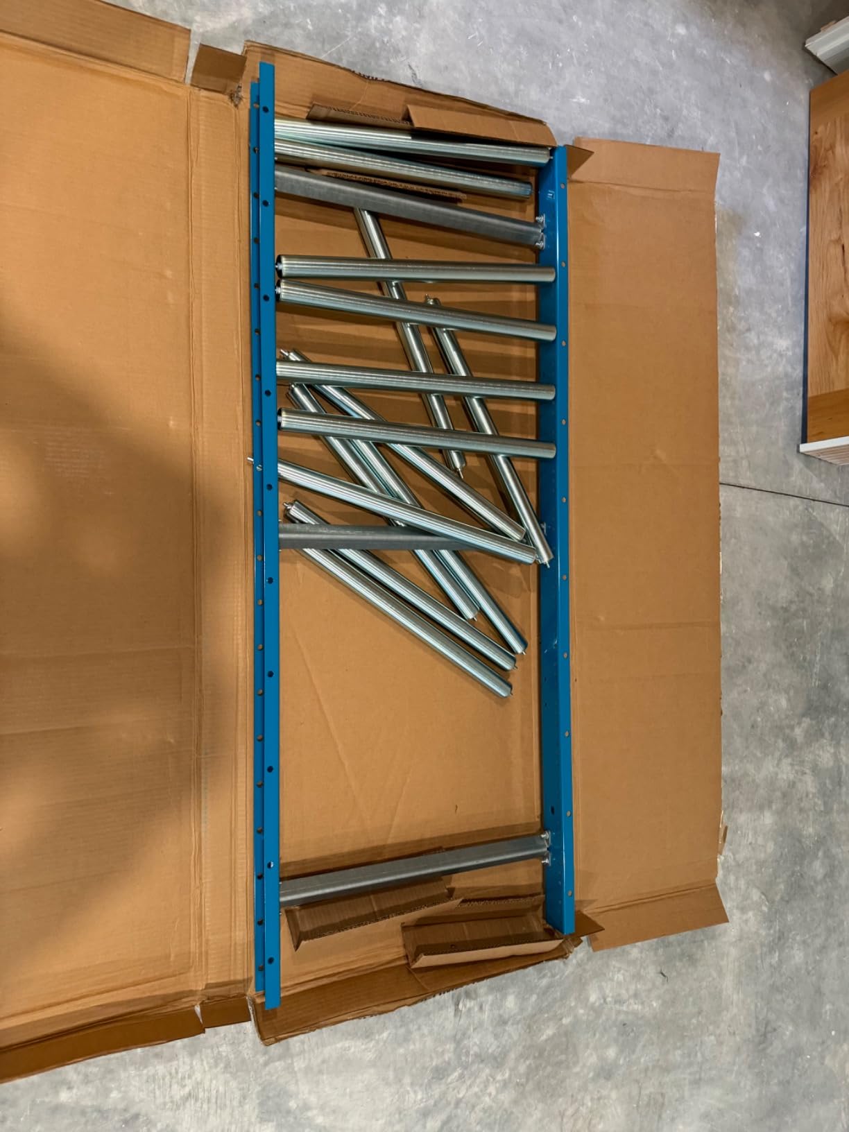 Ultimation Light-Duty Gravity Conveyor with 1.5