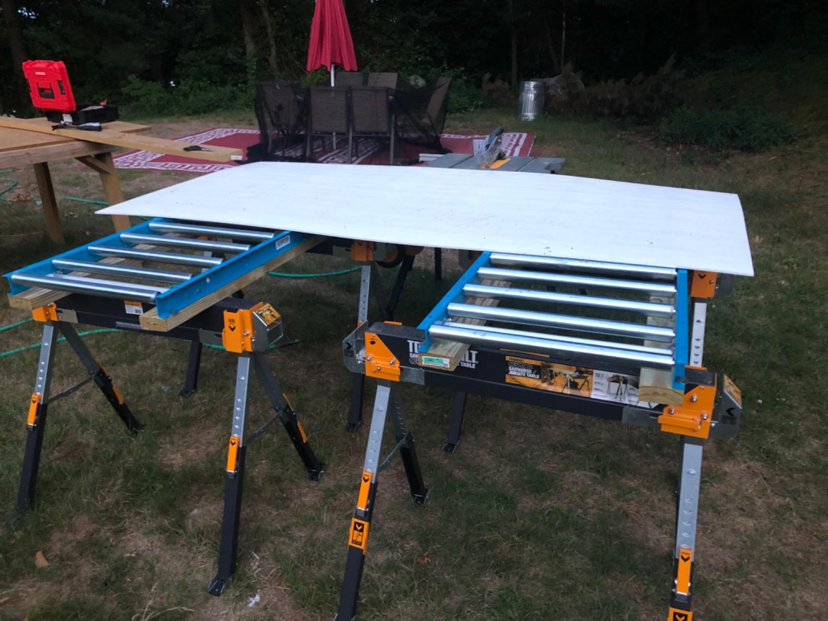 Ultimation Light-Duty Gravity Conveyor with 1.5