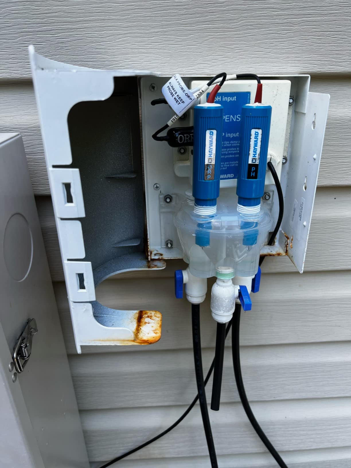 Hayward Goldline HL-CHEM Sense and Dispense Salt Chlorination and Chemistry Automation System customer photo 1