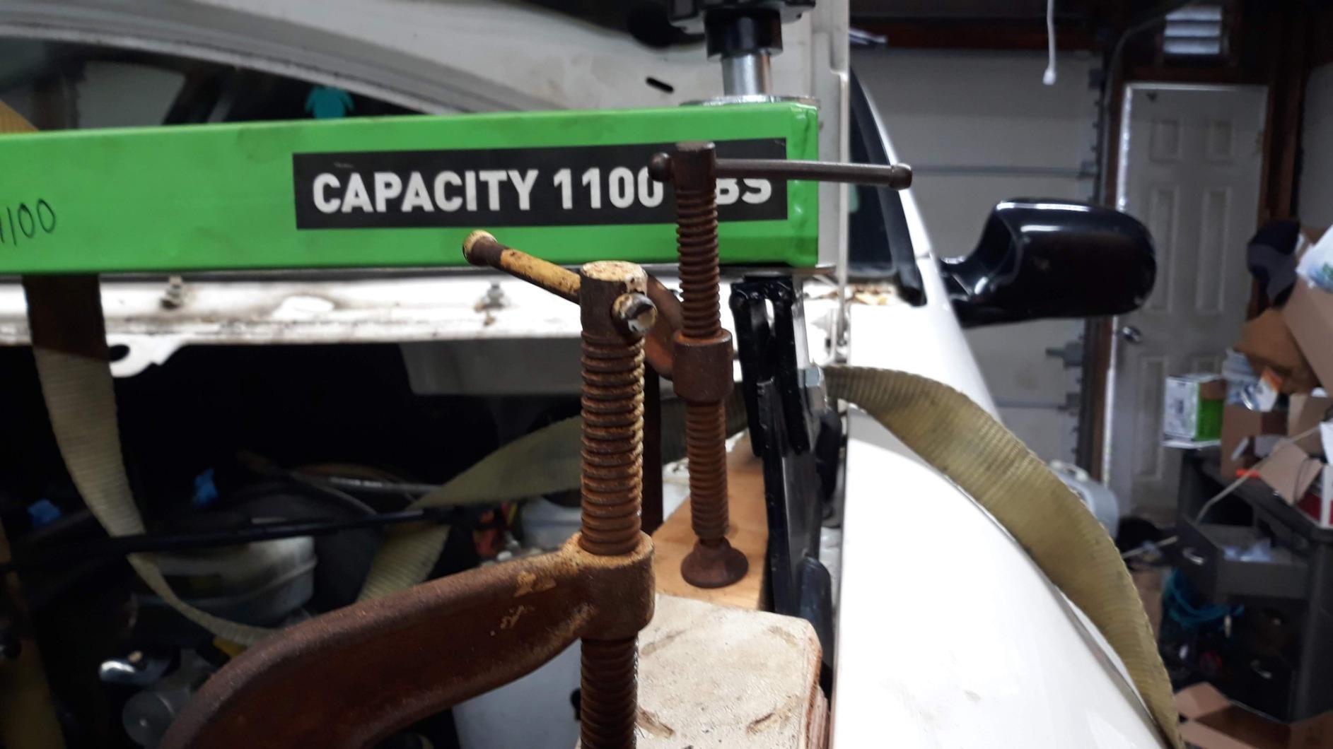 OEMTOOLS 1100 Lb. Engine Support Bar for Home Garages & Mechanics | Engine Hoist for DIY Work, Max Width 58-1/4