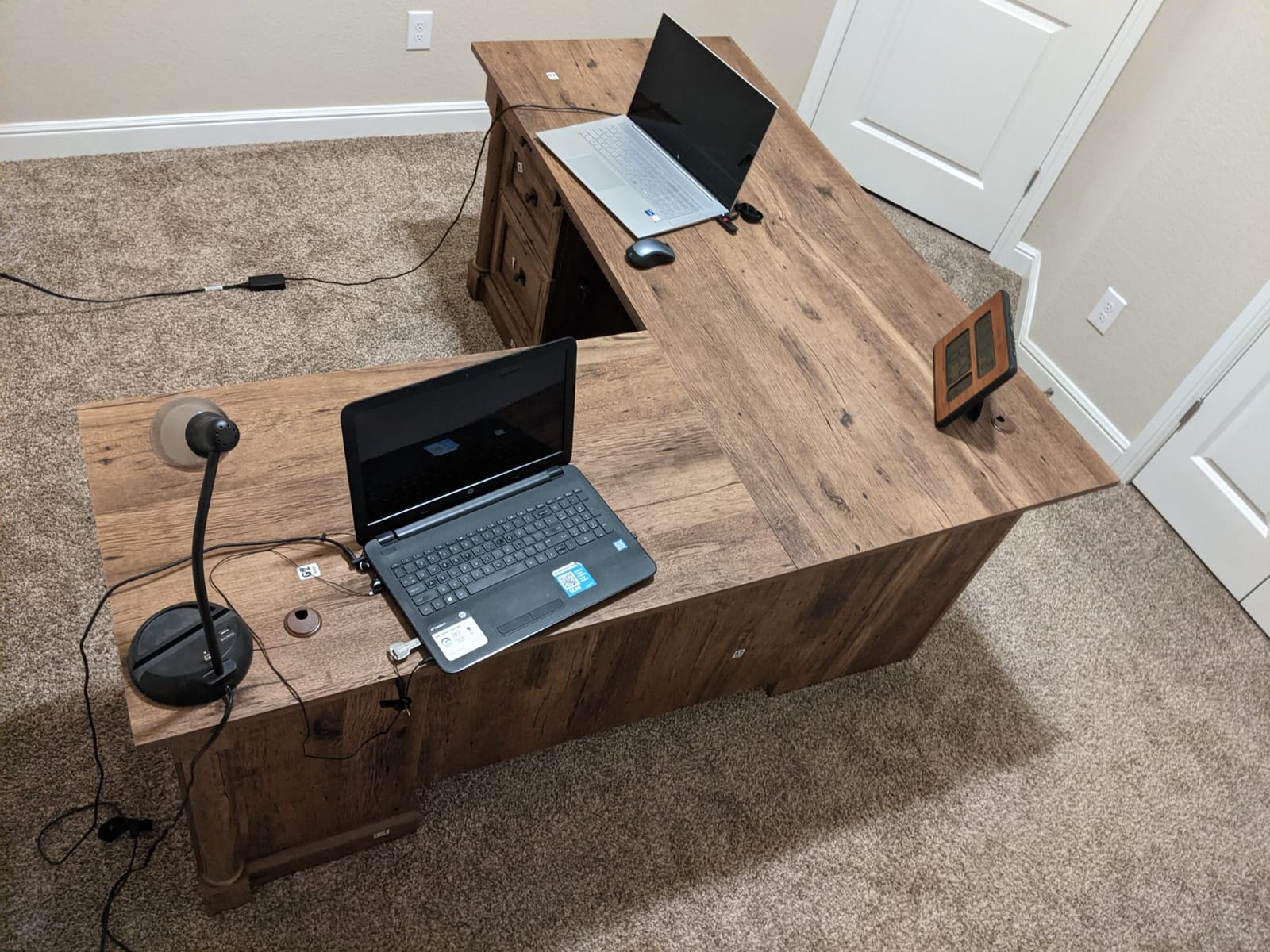Sauder Palladia L Shaped Desk with Drawers, Office Desk with File Cabinet Storage, Cable Management, Keyboard Tray, Vintage Oak Finish customer photo 1