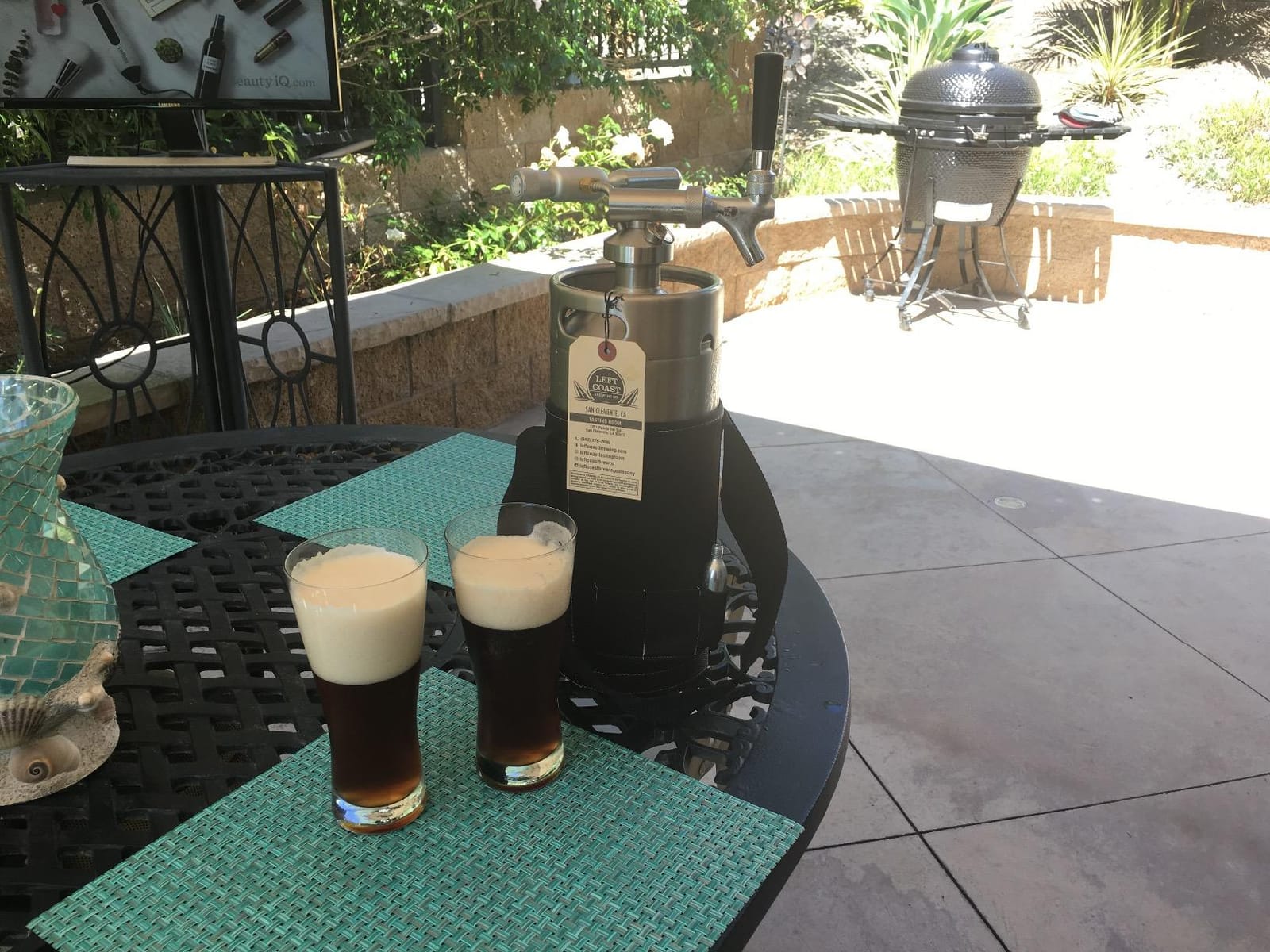 Keg Kooler - 1 Gallon Keg Kooler Jacket - Keep your Keg Cold Longer customer photo 1