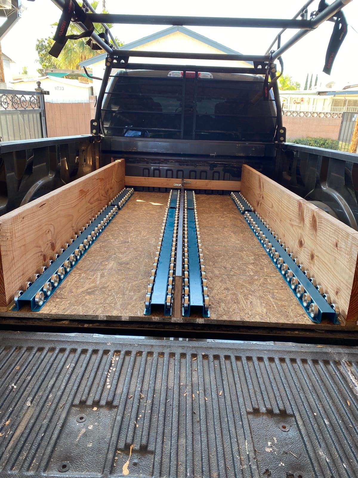 Ultimation Heavy Duty Conveyor Rails - 5' Flow Rail with Steel Skate Wheels for Gravity Conveyors, Storage, and Material Handling - T2 Flow Rack System, 200 lbs/ft Capacity customer photo 1