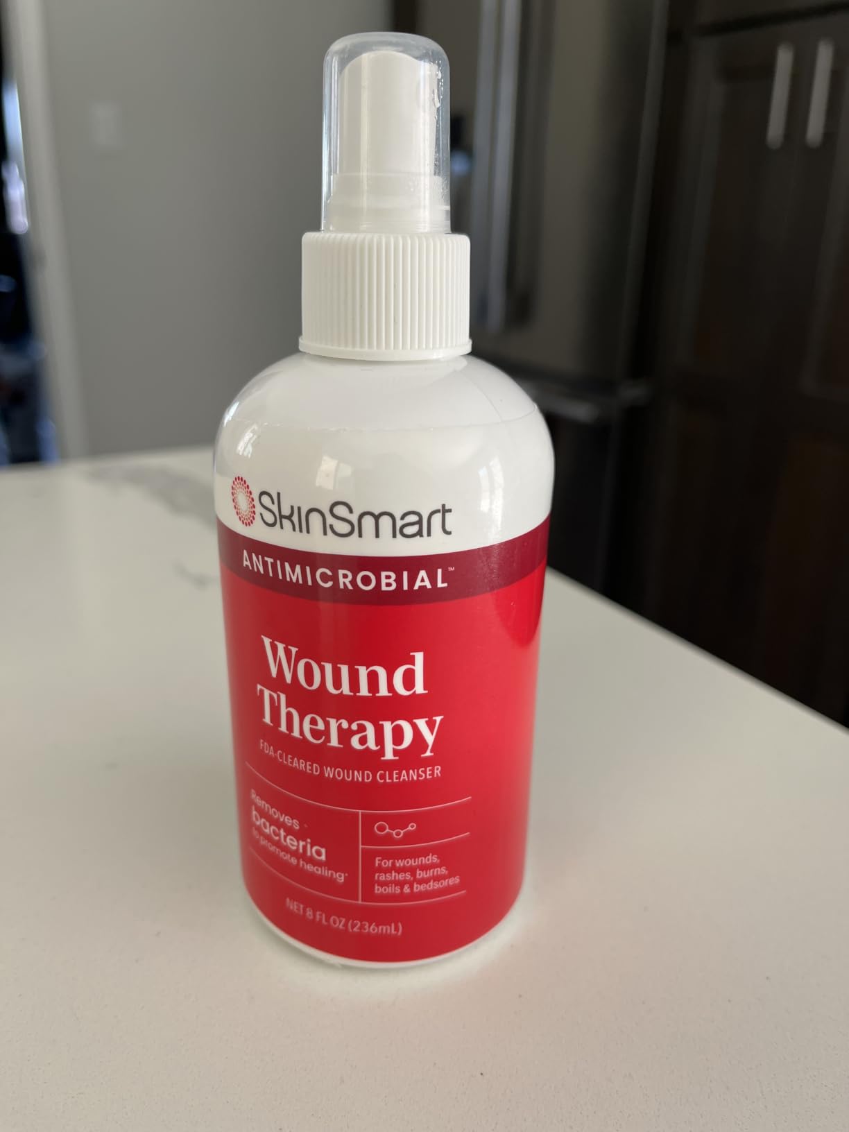 SkinSmart Antimicrobial Wound Therapy, Hypochlorous Acid Spray, 8 oz customer photo 1