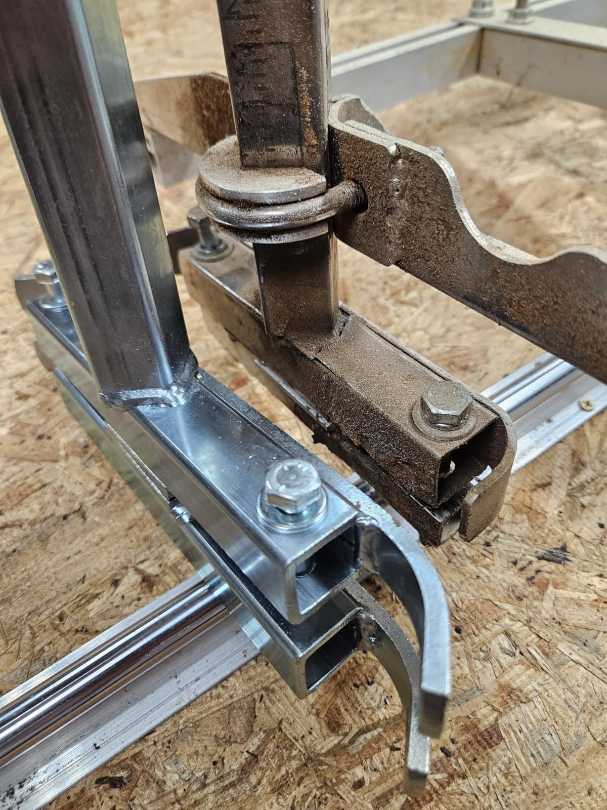 Granberg G778-48 Alaskan MKIV Chainsaw Mill, 48-Inch Portable Sawmill Guide customer photo 1