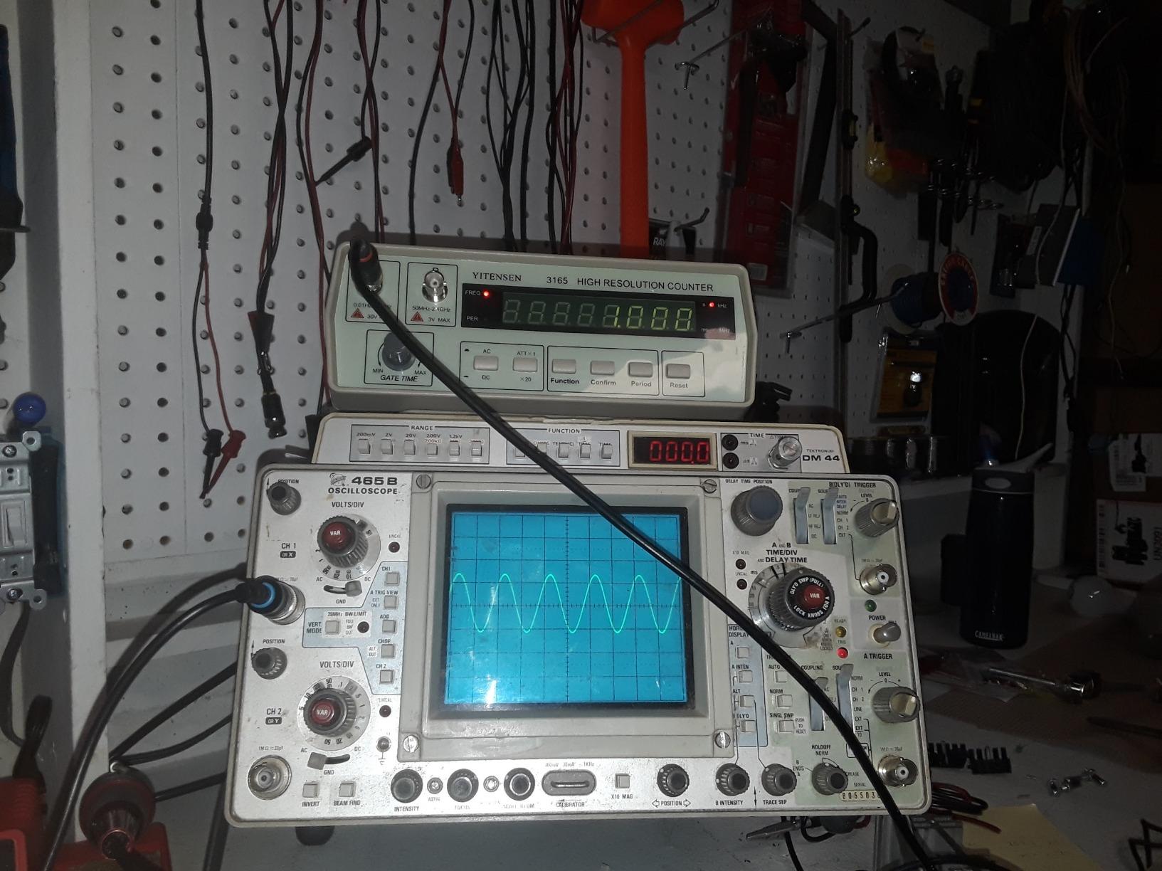 Koolertron Upgraded 15MHz DDS Signal Generator Counter,High Precision Dual-Channel Arbitrary Waveform Function Generator Frequency Meter 200MSa/s (15MHz) customer photo 2