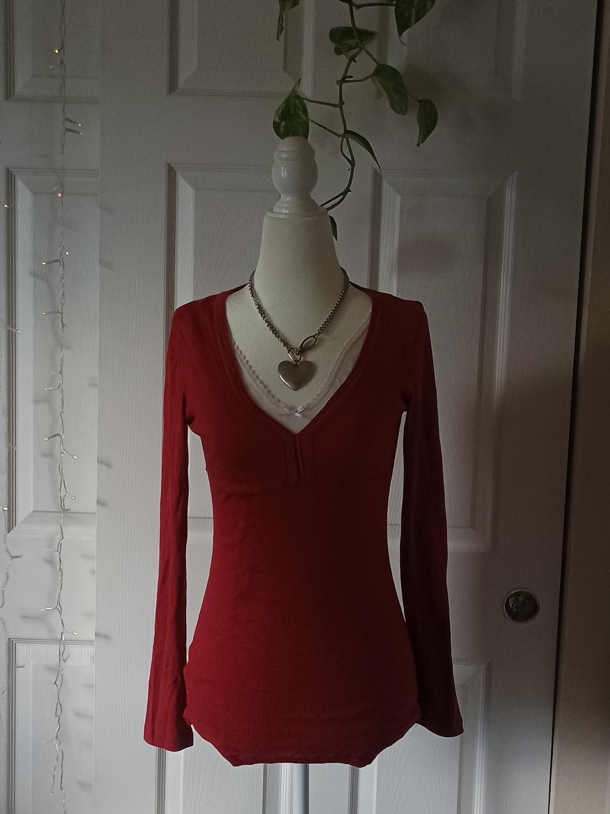 Bonnlo Female Dress Form Pinnable Mannequin Body Torso with Wooden Tripod Base Stand (White, 6) customer photo 2