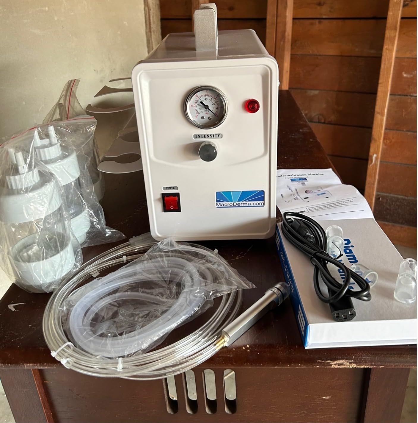 Pro 2 in 1 Crystal AND/OR Diamond Powerful Microdermabrasion Machine by Macroderma customer photo 1