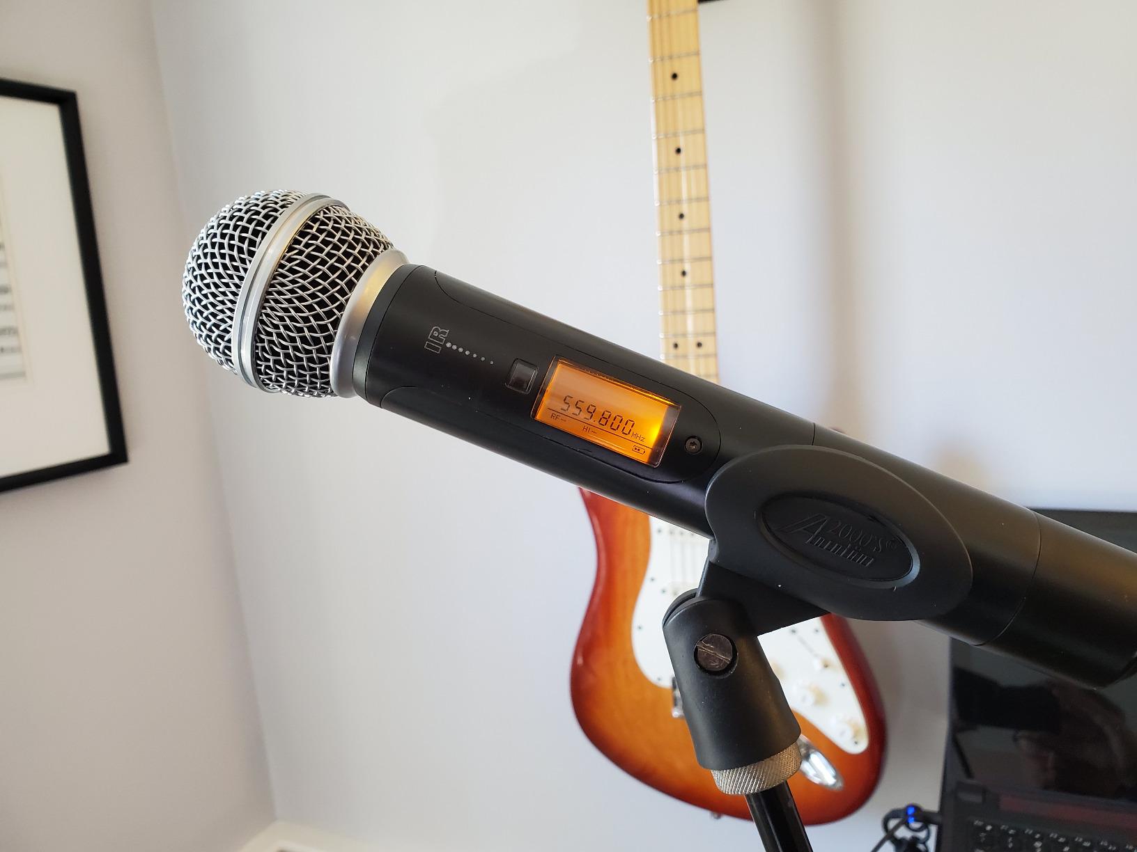 innopow 200-Channel Wireless Microphones System, Dual UHF Metal Cordless Mic Set, Auto Scan, Long Range 200-240Ft,16 Hours Use for Karaoke Singing, Church, 2022 Version(WM333) customer photo 1