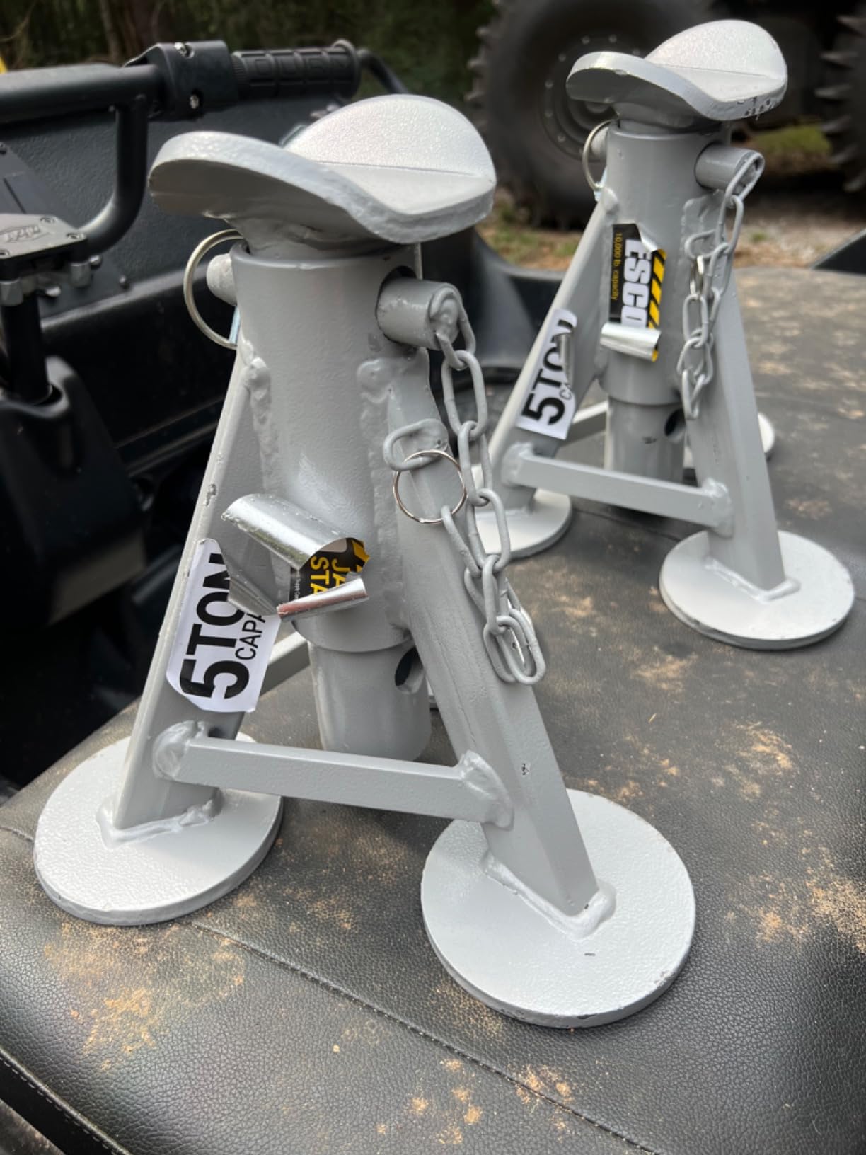 ESCO 10472 Performance Axle Top Jack Stand (5 Ton), 2 Pack customer photo 1