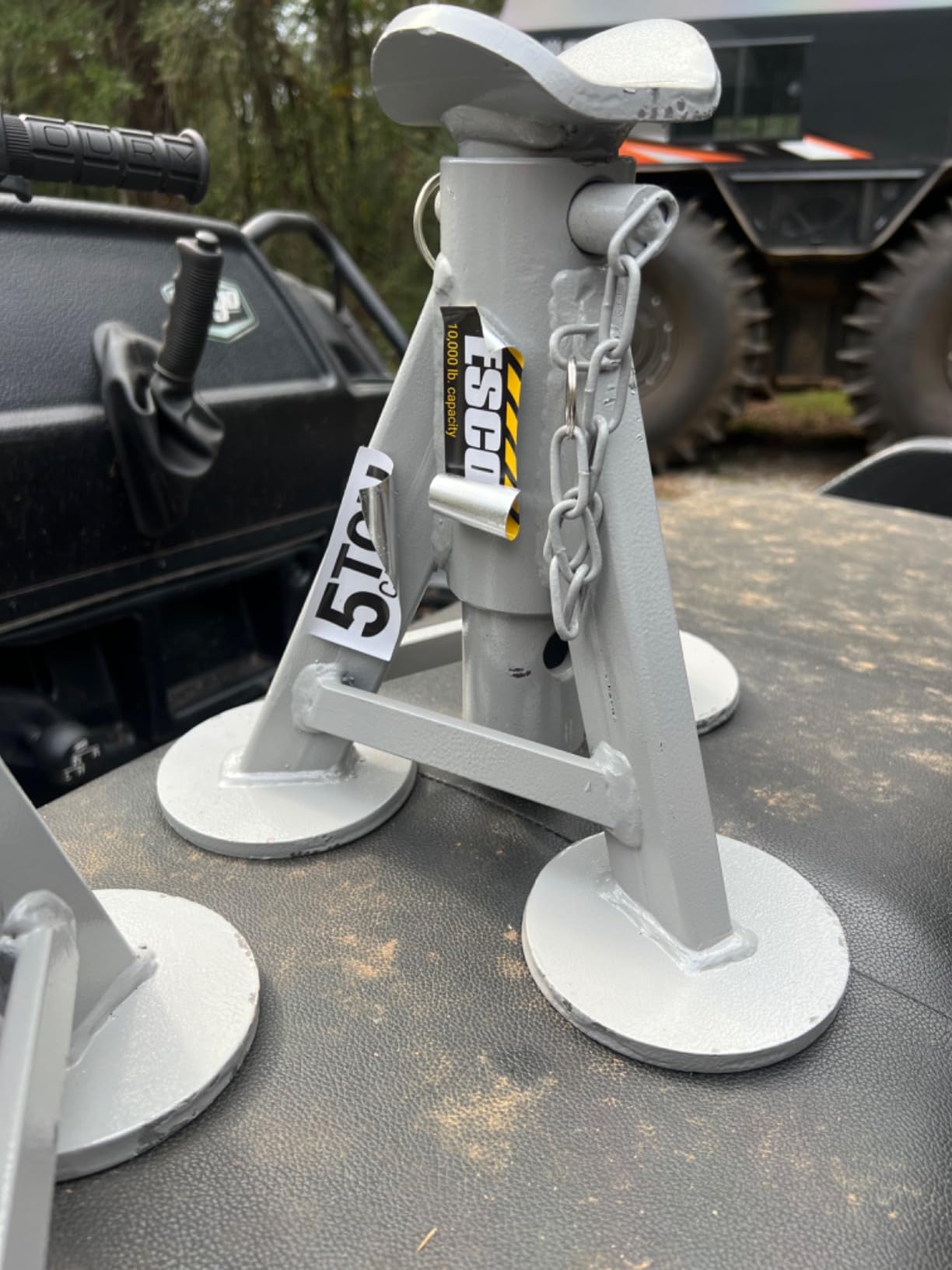 ESCO 10472 Performance Axle Top Jack Stand (5 Ton), 2 Pack customer photo 2