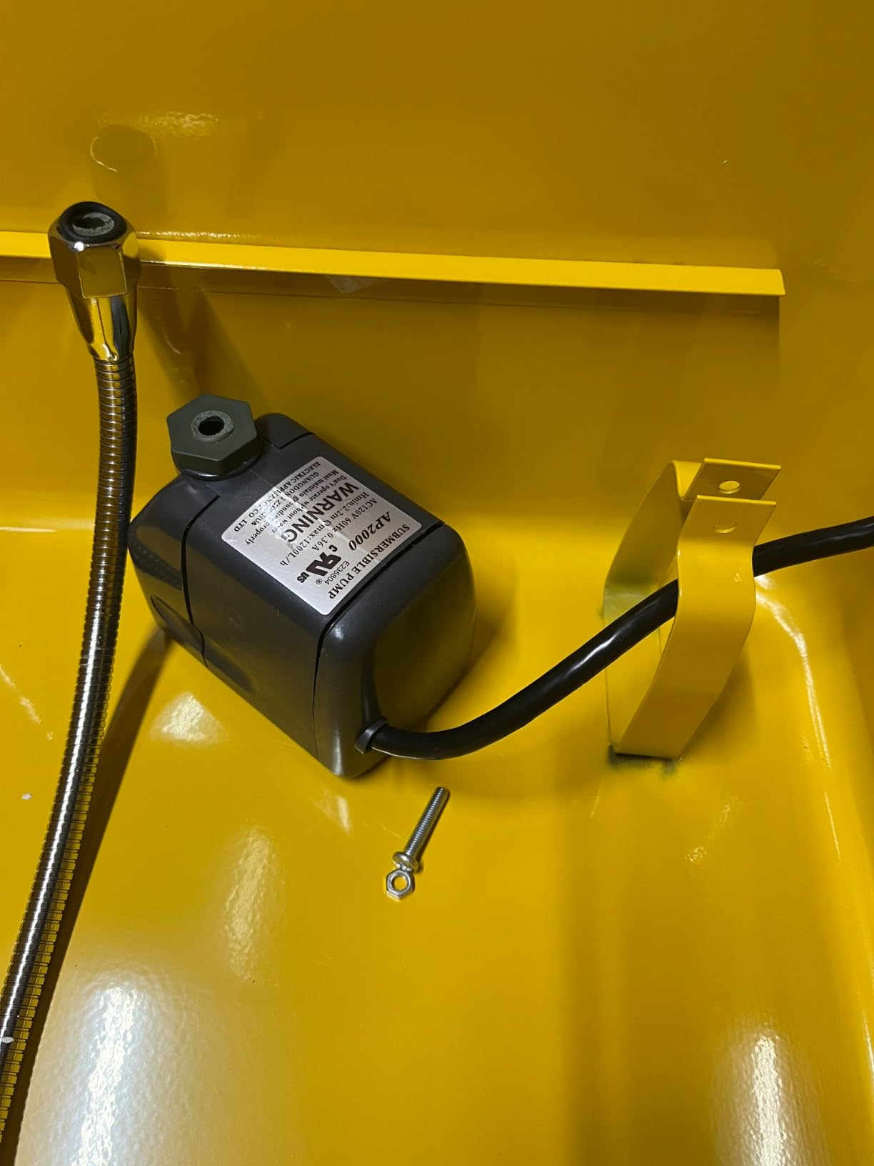 Portable Parts Washer [5-Gallon Tank] | Solvent Capacity: 3.5-Gallon, 110V/60Hz, Heavy-Duty Steel customer photo 1