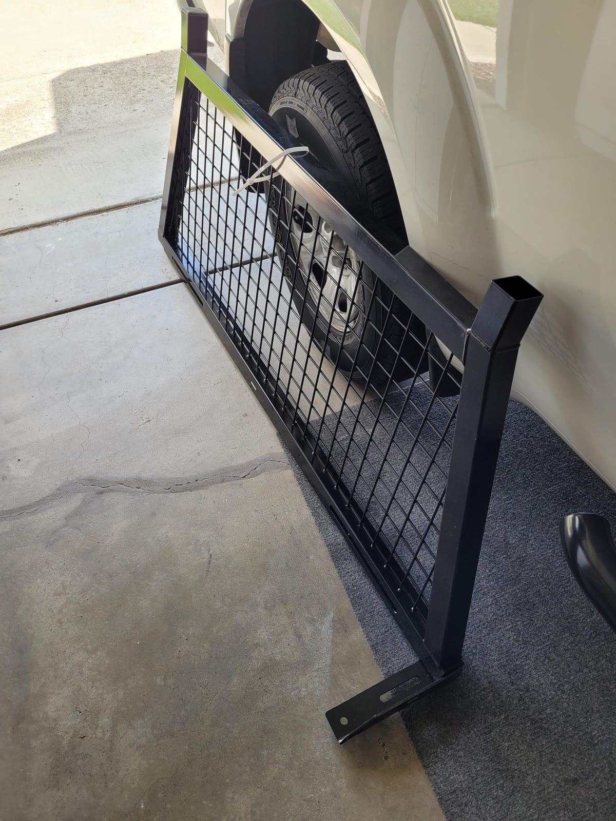 Elevate Outdoor Steel Adjustable Wire-Screen Headache Rack, 63.5-78.5 in W customer photo 2