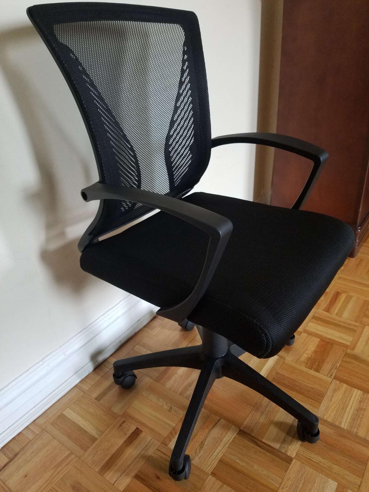 Furmax Office Chair,Ergonomic Computer Desk Mesh Chair,Lumbar Support,Black customer photo 1