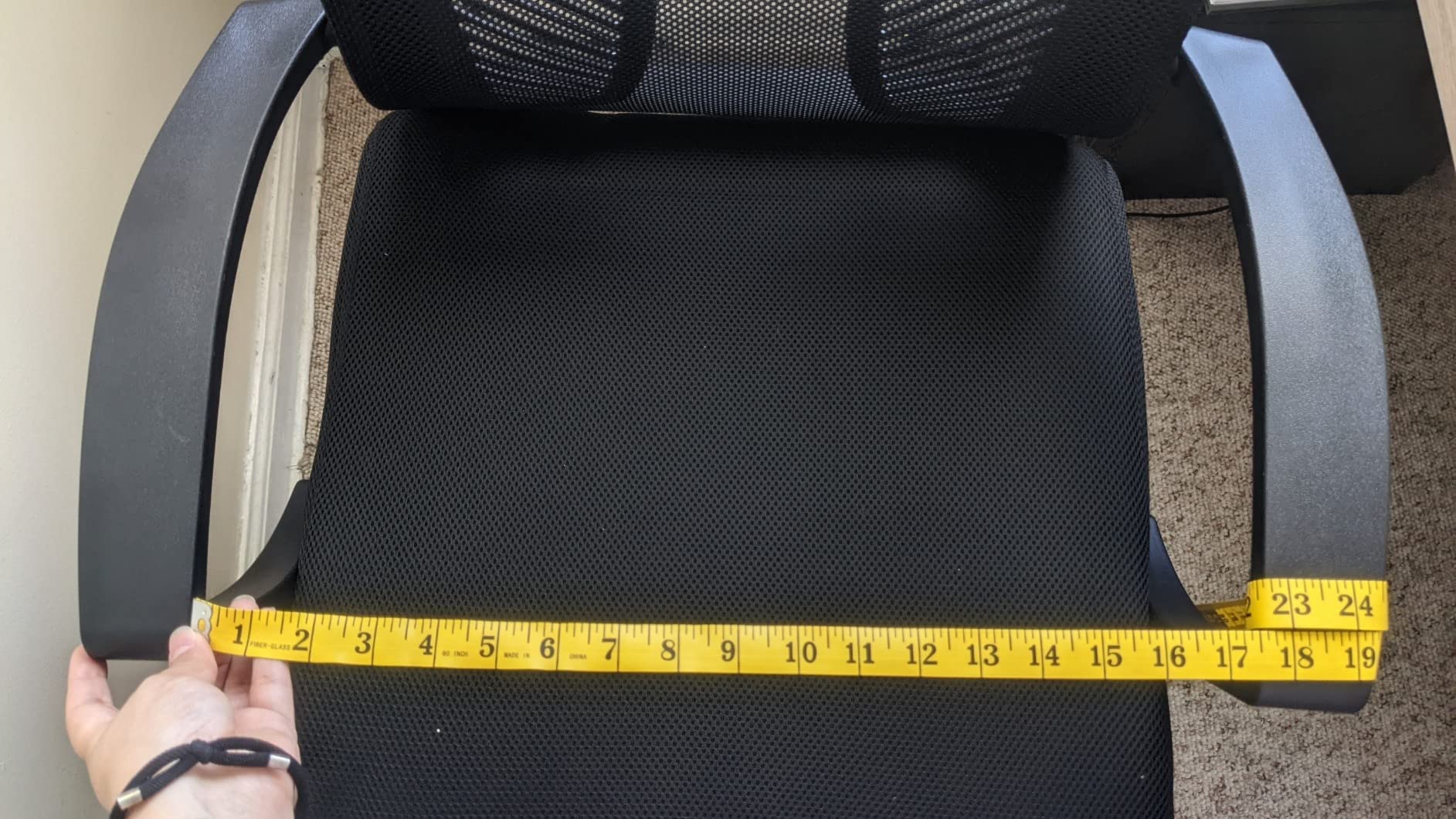 Furmax Office Chair,Ergonomic Computer Desk Mesh Chair,Lumbar Support,Black customer photo 2