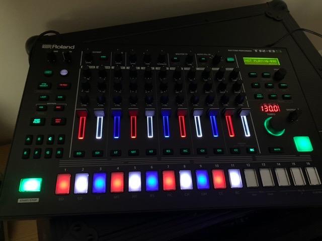 Roland TR-8S Rhythm Performer Advanced Drum Machine | Classic TR Drum Sounds Including TR-808, TR-909, TR-707, TR-727, TR-606 and CR-78, 128 Kits customer photo 2