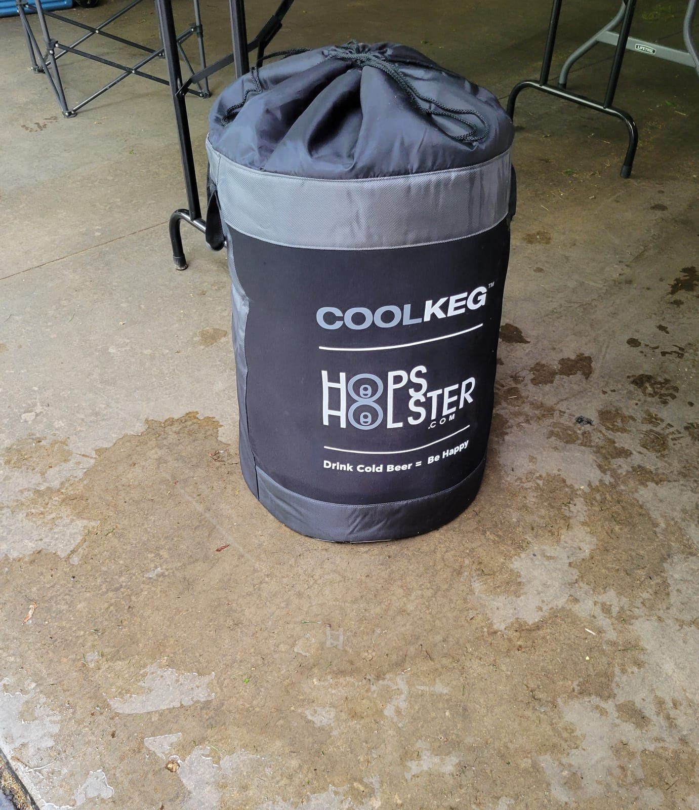 HopsHolster Cool Keg Sleeve Insulator Keg Insulation Plus Inside Pockets Hold Freeze and Ice Packs to Keeps Kegs Colder, Easy Transport Dual Reinforced Handles Provides Easy Transport and Cup Holder customer photo 1