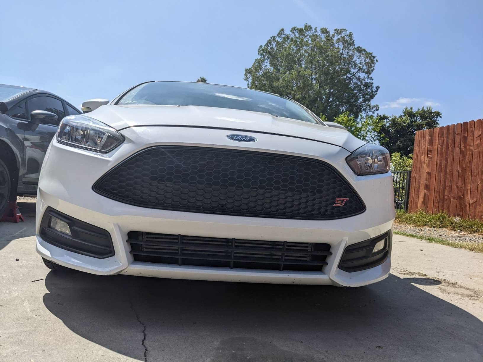 Mishimoto MMINT-FOST-13GD Performance Intercooler Compatible With Ford Focus ST 2013+ Gold customer photo 1