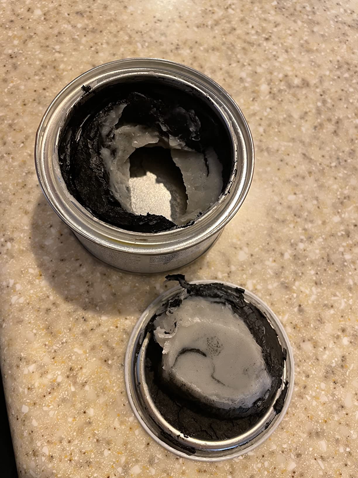 Jolie Finishing Wax - Protective topcoat Paint - Use on interior furniture, cabinets, walls, home decor and accessories - Odor-Free, Non-Hazardous - Clear - 120 ml customer photo 2