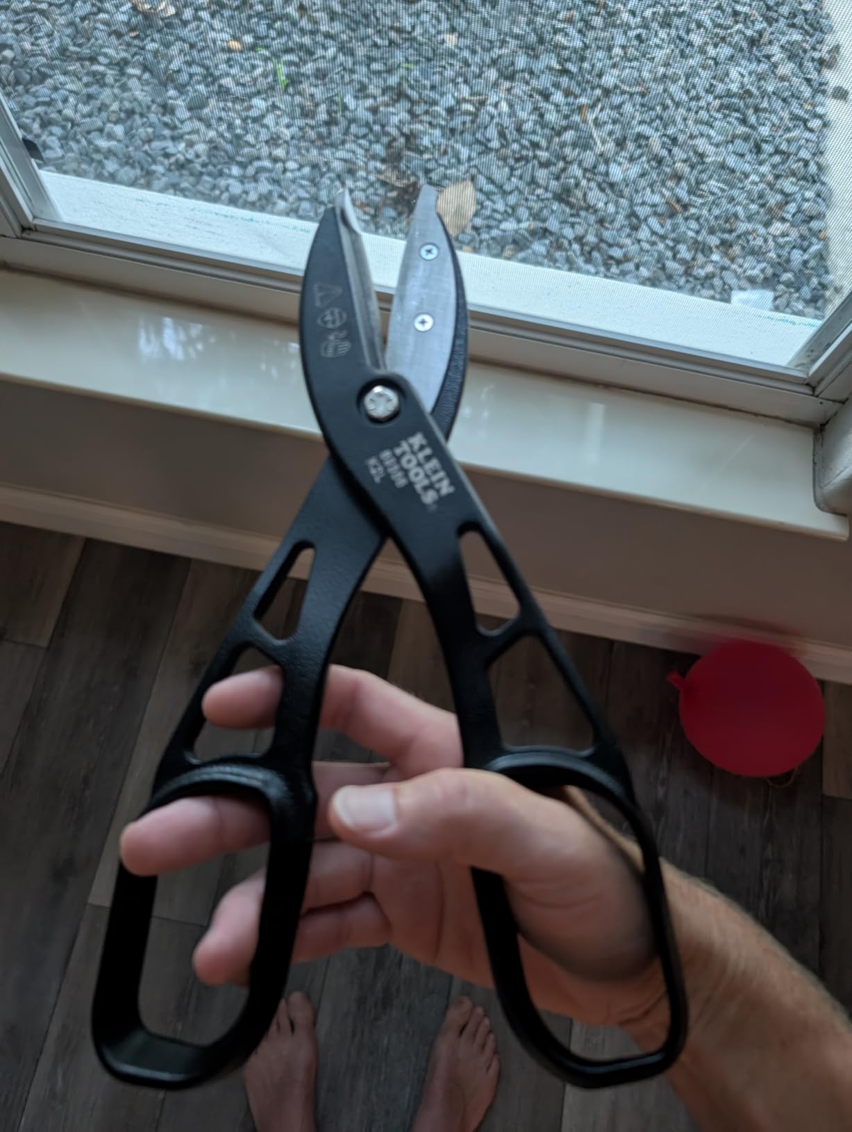Klein Tools 89556 Metal Cutter, Tin Snips Cut Tin, Copper, Aluminum, Vinyl, Steel and Stainless Steel, 12-Inch customer photo 1