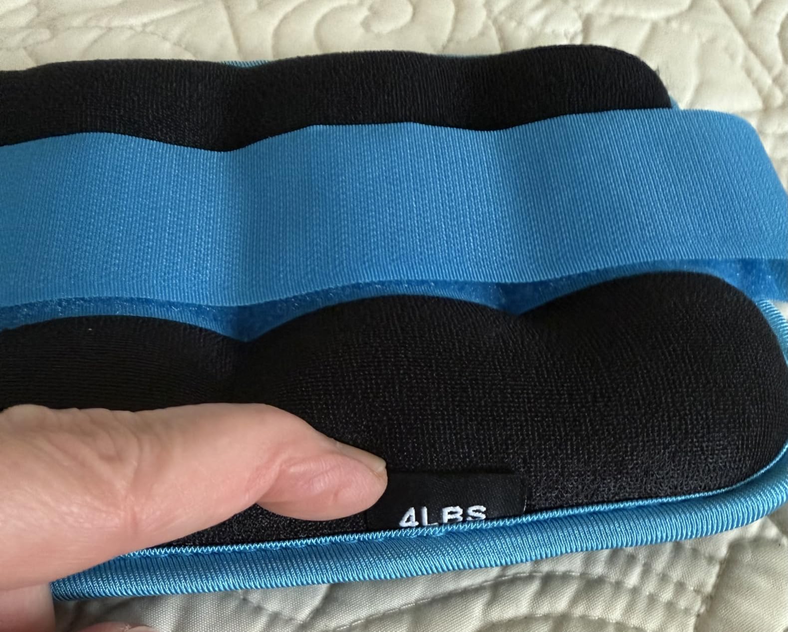 Ankle Weights for Women and Men - 1/2/3/4/6/8/10/12/15/20 LB Pair Options customer photo 2