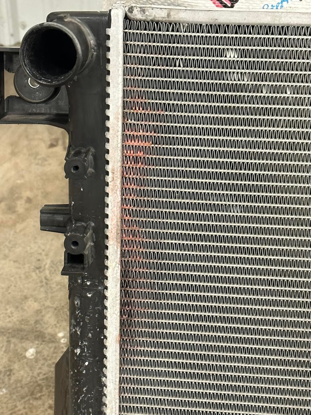 Mishimoto MMRAD-WRA-07V2 Aluminum Radiator, Compatible with Jeep Wrangler JK, 2007-2017, Silver customer photo 2