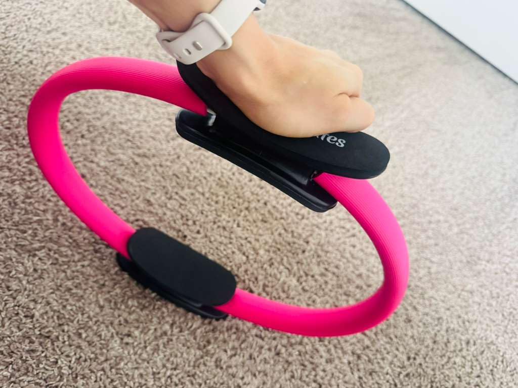 URBNFit Pilates Circle - 12 Inch Magic Circle Pilates Ring customer photo 2