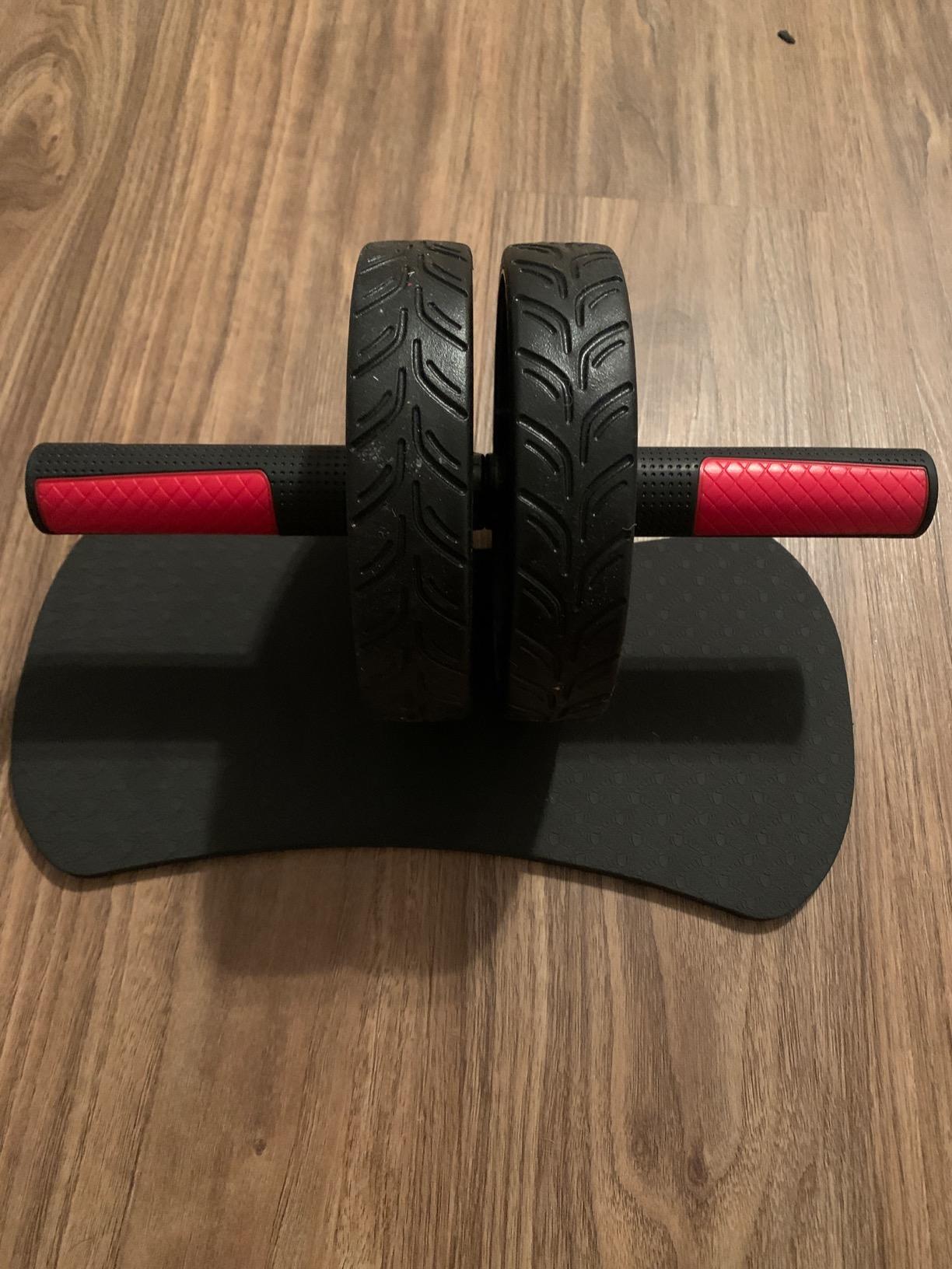 READAEER Ab Roller Wheel, Heavy Duty Workout Equipment for Home Gym, Professional Metal Handle with Rubber Surface Abdominal Exercise Wheel for Strength Training, Ab Wheel with Knee Pad customer photo 1