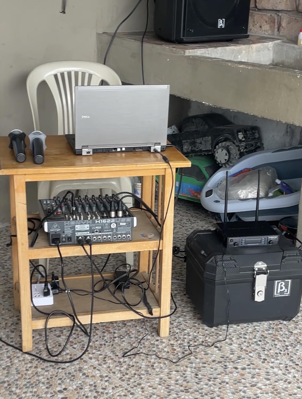 Phenyx Pro Dual UHF Auto Scan Handheld Wireless Microphone System PTU-71-2H | 2 Dynamic Mics, 2 x 100 Frequencies, 328 ft Range, Live Vocals, Karaoke Events, Worship Services customer photo 2