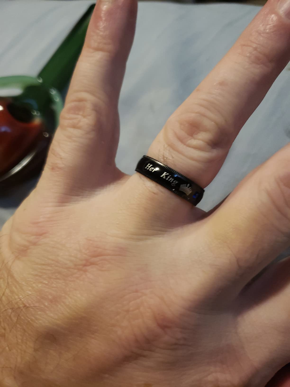 2pcs Set of His and Her Matching Promise Rings for Couples Black Stainless Steel His Queen & Her King Wedding Engagement Annivesary Bands Couples Rings Anniversary Valentine's Jewelry Gifts customer photo 1